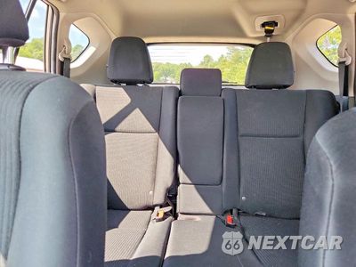 Zdjęcie 10 z 13 samochodu: 2017 TOYOTA RAV4 LE VIN:2T3BFREV5HW589828 - miniatura
