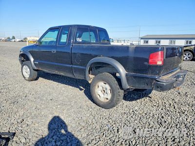 Drugie zdjęcie samochodu z przodu: 2001 CHEVROLET S TRUCK S10 VIN:1GCCT19W418105404 - miniatura