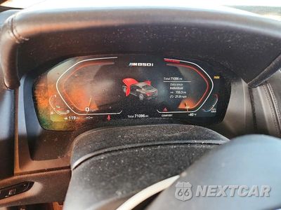 Zdjęcie 9 z 12 samochodu: 2019 BMW M850XI VIN:WBABC4C5XKBU95665 - miniatura