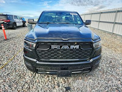 Piąte zdjęcie samochodu w środku: 2025 RAM 1500 BIG HORN/LONE STAR VIN:1C6SRFFP9SN556052 - miniatura