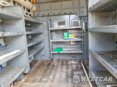 Zdjęcie 11 z 13 samochodu: 2013 NISSAN NV 2500 VIN:1N6BF0LX2DN105788 - miniatura