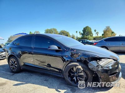 Czwarte zdjęcie samochodu z boku: 2023 TESLA MODEL X VIN:7SAXCBE69PF375222 - miniatura