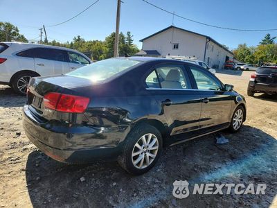 Trzecie zdjęcie samochodu z tyłu: 2013 VOLKSWAGEN JETTA SE VIN:3VWDP7AJ0DM359412 - miniatura