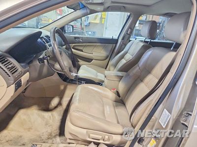 Zdjęcie 7 z 13 samochodu: 2007 HONDA ACCORD EX VIN:1HGCM568X7A187149 - miniatura
