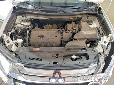 Zdjęcie 11 z 12 samochodu: 2018 MITSUBISHI OUTLANDER ES VIN:JA4AD2A38JZ015138 - miniatura
