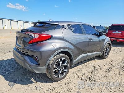 Trzecie zdjęcie samochodu z tyłu: 2019 TOYOTA C-HR XLE VIN:NMTKHMBX2KR083755 - miniatura