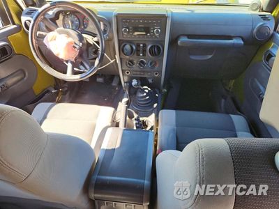 Zdjęcie 8 z 12 samochodu: 2007 JEEP WRANGLER X VIN:1J4GA39117L172405 - miniatura