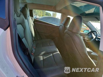 Zdjęcie 10 z 13 samochodu: 2025 TESLA MODEL 3 VIN:5YJ3E1EA0SF982803 - miniatura
