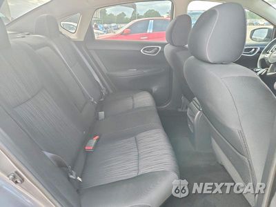 Zdjęcie 10 z 13 samochodu: 2016 NISSAN SENTRA SV VIN:3N1AB7AP1GL673804 - miniatura