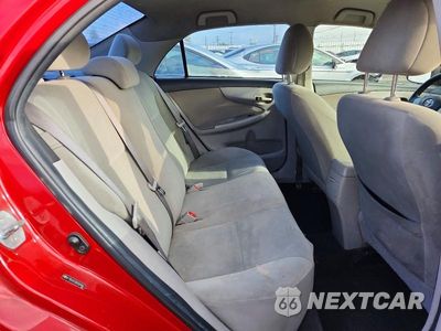 Zdjęcie 10 z 12 samochodu: 2011 TOYOTA COROLLA LE VIN:2T1BU4EE0BC561140 - miniatura