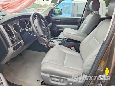 Zdjęcie 7 z 12 samochodu: 2011 TOYOTA TUNDRA DOUBLE CAB SR5 VIN:5TFUW5F10BX187344 - miniatura