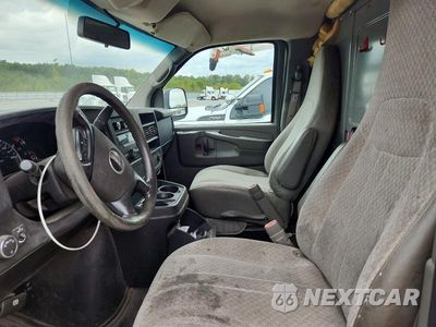 Zdjęcie 7 z 13 samochodu: 2014 GMC SAVANA 2500 CARGO DELIVERY VAN VIN:1GTW7GBA6E1171776 - miniatura