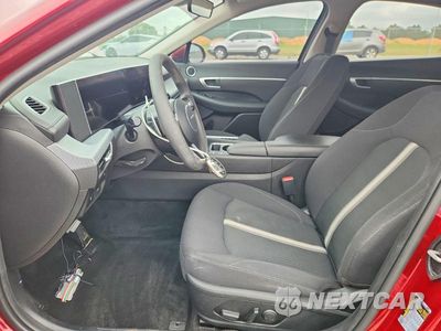 Zdjęcie 7 z 13 samochodu: 2024 HYUNDAI SONATA SEL VIN:KMHL64JA0RA414795 - miniatura