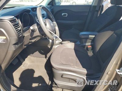 Zdjęcie 7 z 12 samochodu: 2015 KIA SOUL BASE VIN:KNDJN2A22F7160334 - miniatura