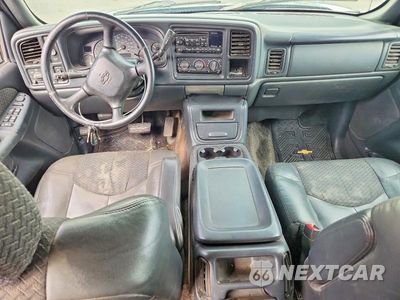Zdjęcie 8 z 12 samochodu: 2002 CHEVROLET AVALANCHE C1500 VIN:3GNEC13T82G236538 - miniatura