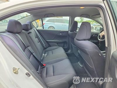 Zdjęcie 10 z 12 samochodu: 2015 HONDA ACCORD SPORT VIN:1HGCR2F56FA251630 - miniatura