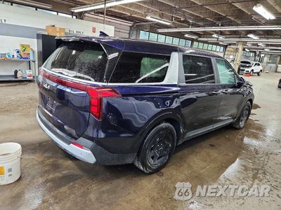 Trzecie zdjęcie samochodu z tyłu: 2026 KIA CARNIVAL LXS VIN:KNDNB5K37T6591434 - miniatura