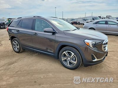 Czwarte zdjęcie samochodu z boku: 2020 GMC TERRAIN SLT VIN:3GKALPEV5LL123314 - miniatura