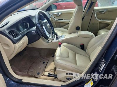 Zdjęcie 7 z 12 samochodu: 2015 VOLVO V60 PREMIER VIN:YV1612SB8F1190984 - miniatura