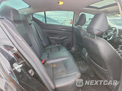 Zdjęcie 10 z 13 samochodu: 2019 NISSAN ALTIMA SR VIN:1N4BL4CW9KC196325 - miniatura