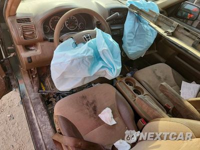 Zdjęcie 8 z 12 samochodu: 2002 HONDA CR-V LX VIN:JHLRD68452C026054 - miniatura