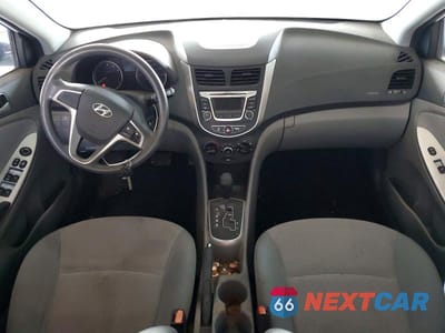 Zdjęcie 8 z 13 samochodu: 2014 HYUNDAI ACCENT GS VIN:KMHCT5AEXEU161642 - miniatura