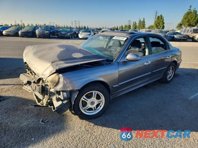 2003 HYUNDAI SONATA BASE KMHWF25SX3A787788 - główne zdjęcie licytacji z USA - miniatura