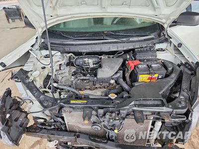 Zdjęcie 12 z 13 samochodu: 2015 NISSAN ROGUE SELECT S VIN:JN8AS5MT0FW667872 - miniatura