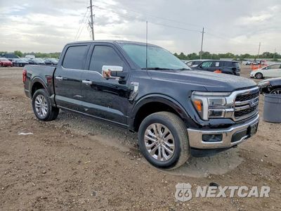 Czwarte zdjęcie samochodu z boku: 2026 FORD F150 LARIAT VIN:1FTFW5L53TFB34385 - miniatura