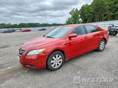 2007 TOYOTA CAMRY HYBRID JTNBB46K173026811 - główne zdjęcie licytacji z USA - miniatura