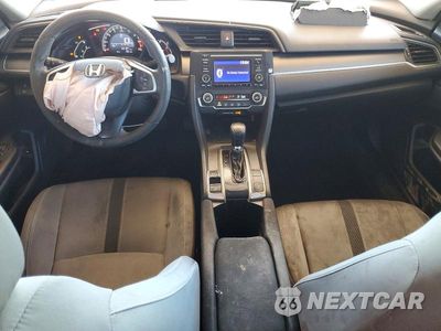 Zdjęcie 8 z 13 samochodu: 2018 HONDA CIVIC LX VIN:19XFC2F51JE014630 - miniatura