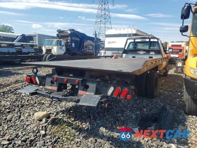 Trzecie zdjęcie samochodu z tyłu: 2013 FORD F550 SUPER DUTY VIN:1FDUF5GY1DEA43078 - miniatura
