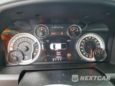 Zdjęcie 9 z 13 samochodu: 2017 RAM 1500 SLT VIN:1C6RR7LG8HS611464 - miniatura