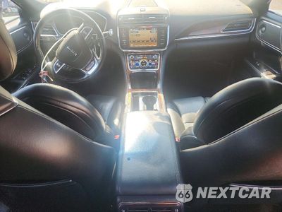 Zdjęcie 8 z 12 samochodu: 2017 LINCOLN CONTINENTAL RESERVE VIN:1LN6L9NC4H5607649 - miniatura
