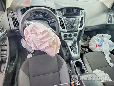 Zdjęcie 8 z 12 samochodu: 2013 FORD FOCUS SE VIN:1FADP3F21DL177920 - miniatura