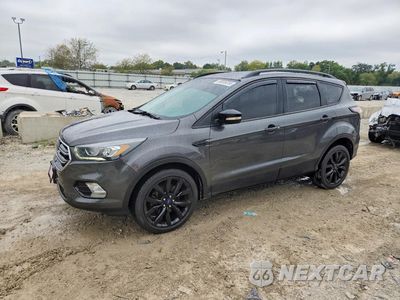 2017 FORD ESCAPE TITANIUM 1FMCU0J9XHUD39332 - główne zdjęcie licytacji z USA - miniatura