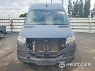 Piąte zdjęcie samochodu w środku: 2019 MERCEDES-BENZ SPRINTER 2500/3500 VIN:WD4PF0CD5KT004161 - miniatura
