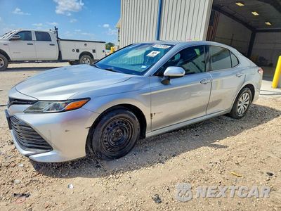 2018 TOYOTA CAMRY L 4T1B11HK9JU089381 - główne zdjęcie licytacji z USA - miniatura
