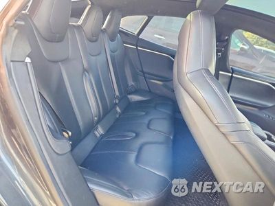 Zdjęcie 10 z 12 samochodu: 2015 TESLA MODEL S 85D VIN:5YJSA1H29FF100934 - miniatura