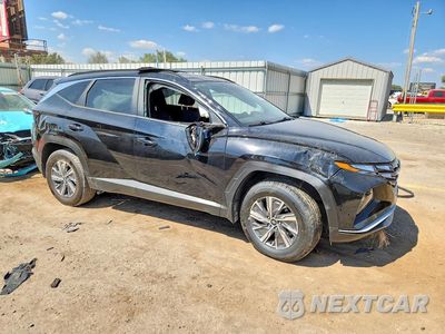 Czwarte zdjęcie samochodu z boku: 2023 HYUNDAI TUCSON BLUE VIN:KM8JBCA17PU090530 - miniatura
