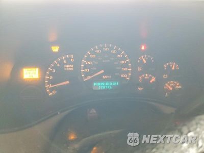 Zdjęcie 9 z 14 samochodu: 2001 GMC YUKON VIN:1GKEK13TX1J128578 - miniatura