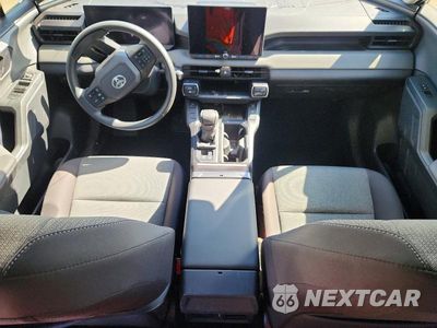 Zdjęcie 8 z 12 samochodu: 2026 TOYOTA RAV4 LE VIN:JTM6CRAV2TJ007689 - miniatura