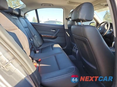 Zdjęcie 10 z 12 samochodu: 2011 BMW 328 XI SULEV VIN:WBAPK5C55BF127353 - miniatura