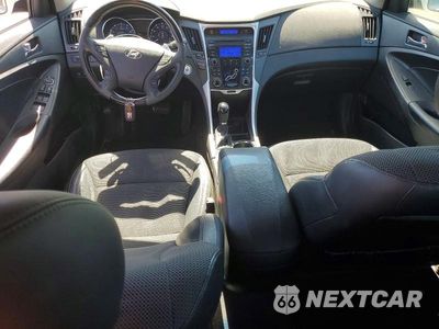 Zdjęcie 8 z 12 samochodu: 2013 HYUNDAI SONATA SE 2.0T VIN:5NPEC4AB4DH612022 - miniatura