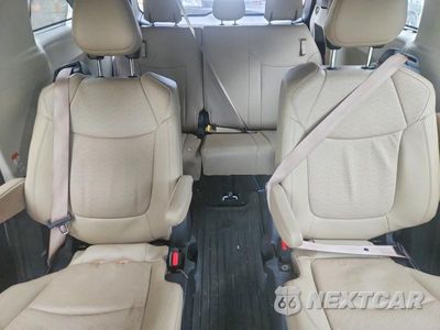 Zdjęcie 10 z 13 samochodu: 2022 TOYOTA SIENNA LIMITED 7-PASSENGER VIN:5TDZSKFC7NS047299 - miniatura
