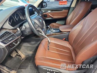 Zdjęcie 7 z 14 samochodu: 2016 BMW X5 XDRIVE35I VIN:5UXKR0C55G0U48393 - miniatura