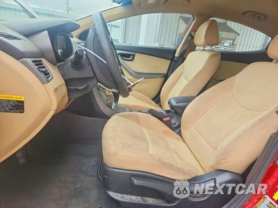 Zdjęcie 7 z 13 samochodu: 2013 HYUNDAI ELANTRA GLS VIN:KMHDH4AE4DU987529 - miniatura