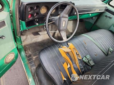 Zdjęcie 8 z 12 samochodu: 1981 GMC C1500 VIN:1GTCC14D1BJ500253 - miniatura