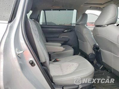 Zdjęcie 10 z 12 samochodu: 2023 TOYOTA HIGHLANDER HYBRID BRONZE EDITION VIN:5TDAARAH5PS520812 - miniatura