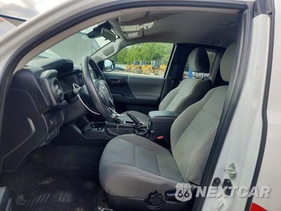 Zdjęcie 7 z 12 samochodu: 2021 TOYOTA TACOMA SR VIN:3TYRX5GN8MT028623 - miniatura